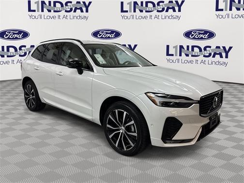 2024 Volvo XC60 B5 PLUS DARK THEME
