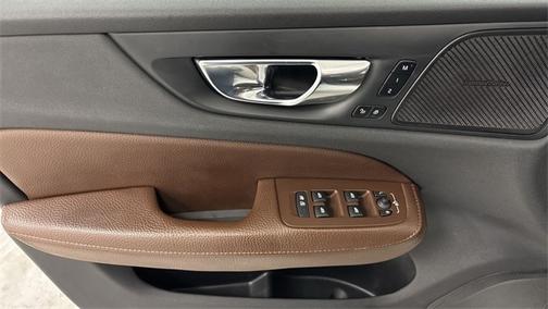 2021 Volvo S60 T5 INSCRIPTION