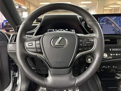 2022 Lexus ES 350 BASE