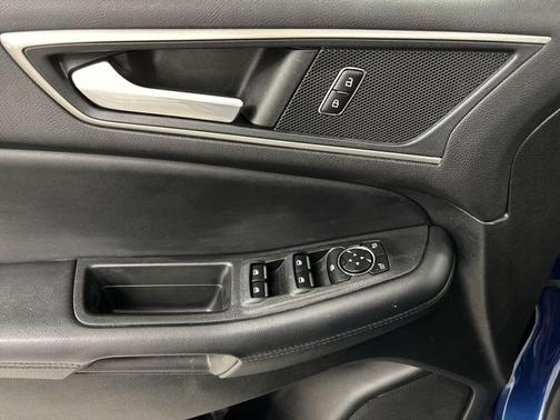 ATLAS BLUE 2023 Ford Edge SEL