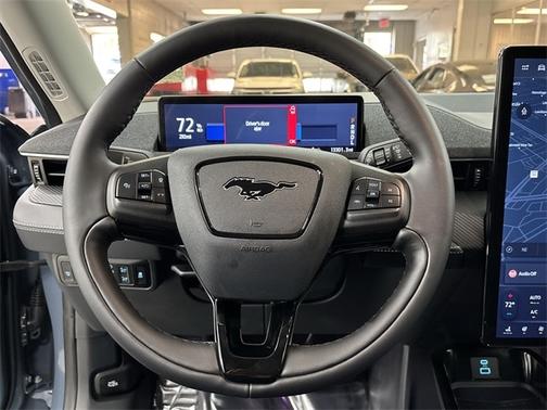 2024 Ford Mustang Mach-E PREMIUM