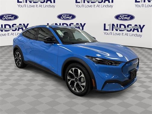 2024 Ford Mustang Mach-E SELECT