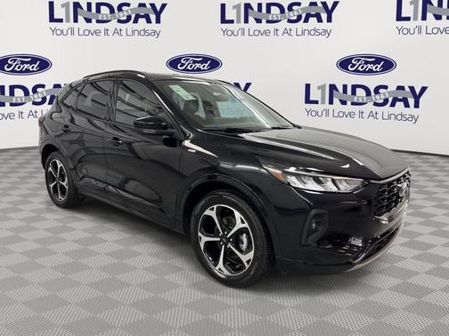 AGATE BLACK METALLIC 2023 Ford Escape ST-LINE SELECT