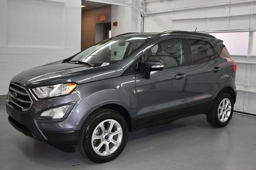 Photo 3 of 3 of 2019 Ford EcoSport SE