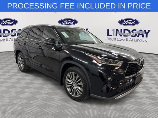 Midnight Black Metallic 2020 Toyota Highlander PLATINUM