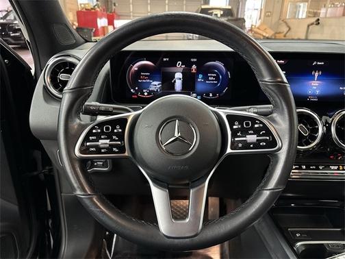 2023 Mercedes-Benz GLB 250 BASE 4MATIC