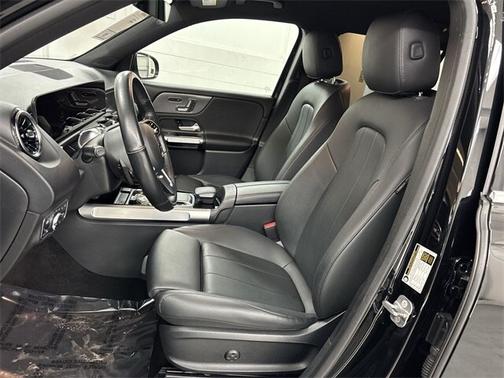 2023 Mercedes-Benz GLB 250 BASE 4MATIC