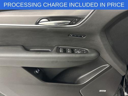 Stellar Black Metallic 2024 Cadillac XT6 LUXURY