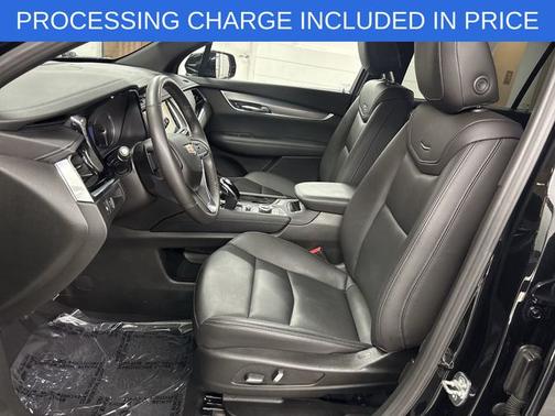 Stellar Black Metallic 2024 Cadillac XT6 LUXURY