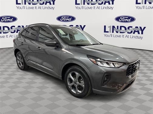 2023 Ford Escape ST-LINE SELECT