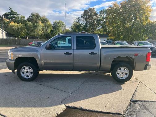 2009 Chevrolet Silverado 1500 LT Crew Cab