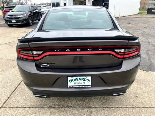 2017 Dodge Charger SE