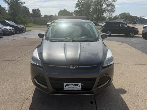 Gray 2016 Ford Escape SE