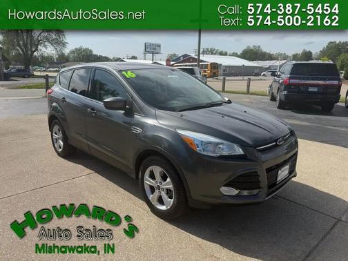 Gray 2016 Ford Escape SE