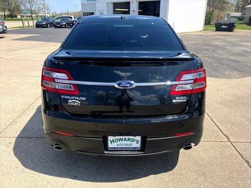 2015 Ford Taurus SEL FWD