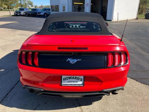 2020 Ford Mustang EcoBoost Premium