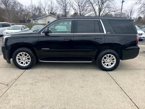 2017 GMC Yukon SLT