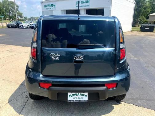 2011 Kia Soul +