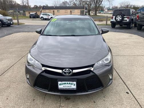 2017 Toyota Camry SE