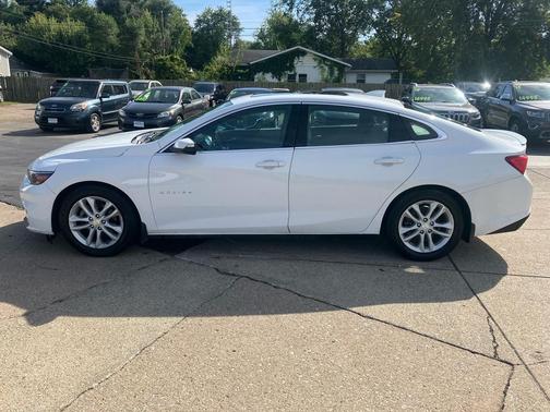 2017 Chevrolet Malibu 1LT