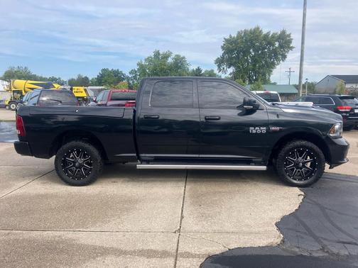 2017 RAM 1500 Sport