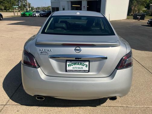 2014 Nissan Maxima SV
