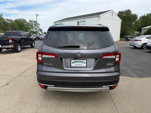 Gray 2019 Honda Pilot Touring 8-Passenger