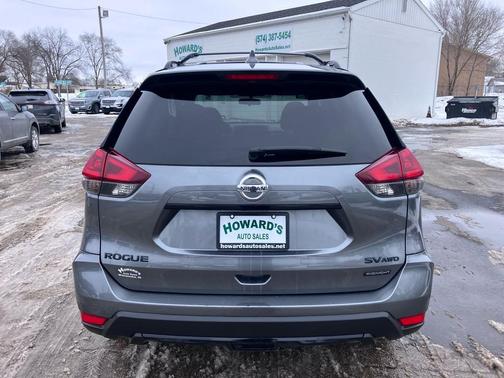 2018 Nissan Rogue SV