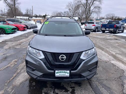 2018 Nissan Rogue SV