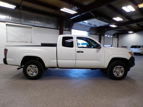 2019 Toyota Tacoma SR