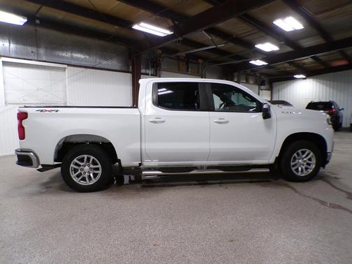 Summit White 2019 Chevrolet Silverado 1500 LT