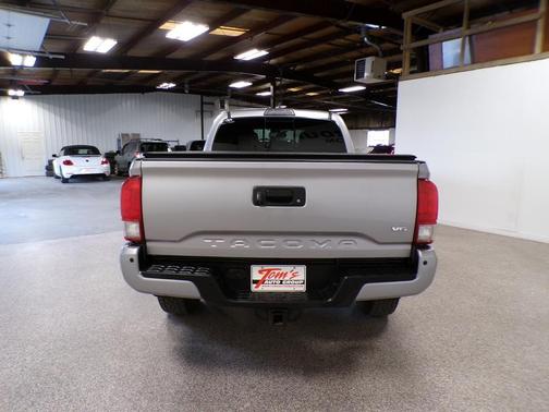 2017 Toyota Tacoma TRD Sport