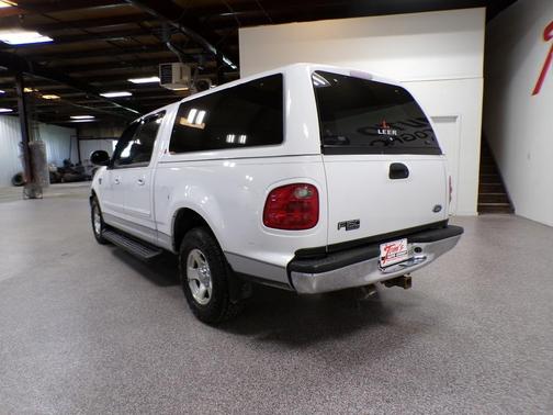 Oxford White 2002 Ford F-150 XLT SuperCrew