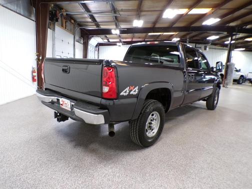 Black 2005 Chevrolet Silverado 2500 LS H/D Crew Cab