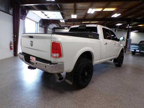 Bright White Clearcoat 2014 RAM 2500 Laramie