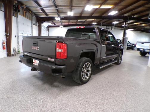 Onyx Black 2014 GMC Sierra 1500 SLT