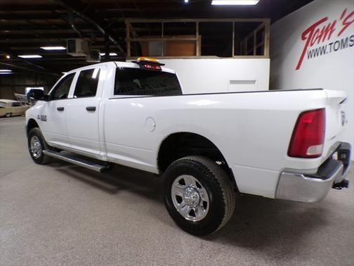 2017 RAM 2500 Tradesman Crew Cab 4x4 8' Box