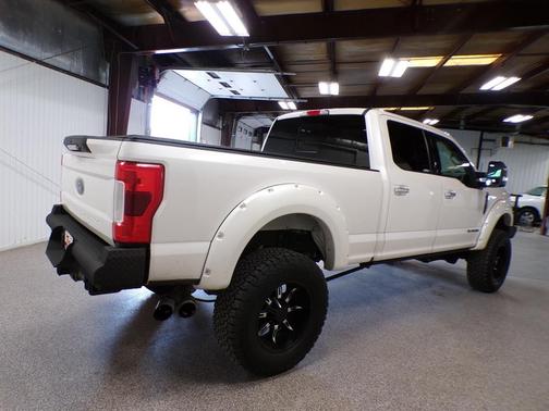 2017 Ford F-250 Lariat