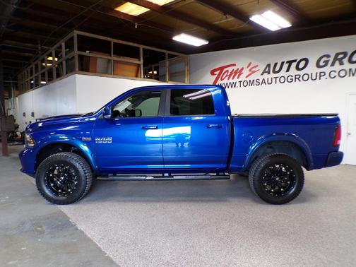 2017 RAM 1500 Sport