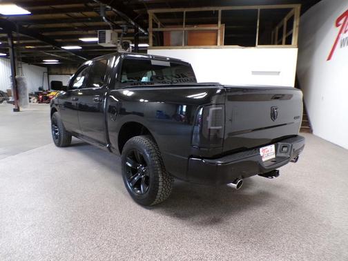 2017 RAM 1500 Sport