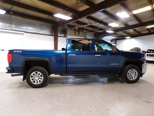 Deep Ocean Blue Metallic 2015 Chevrolet Silverado 2500 LT