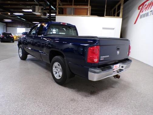 2005 Dodge Dakota SLT Club Cab