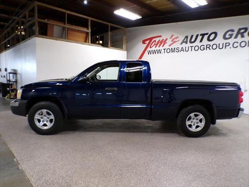 2005 Dodge Dakota SLT Club Cab