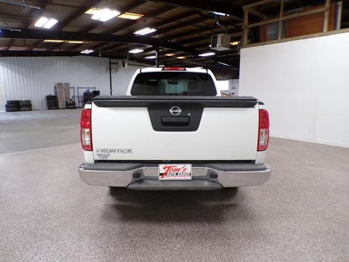 2013 Nissan Frontier S