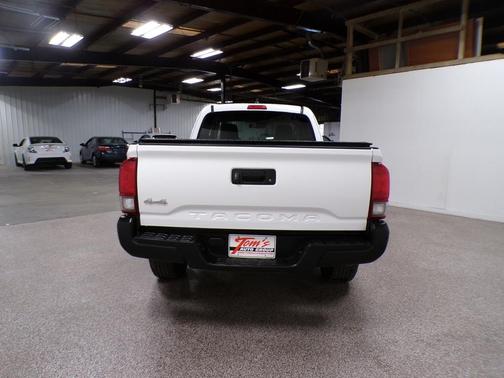 2020 Toyota Tacoma SR