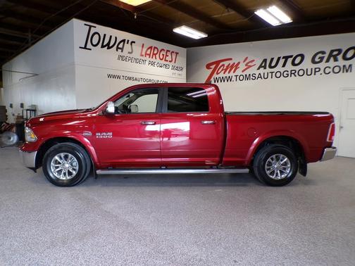Deep Cherry Red Crystal Pearlcoat 2015 RAM 1500 Laramie