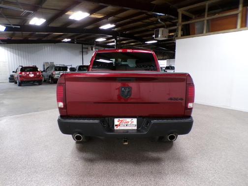 2021 RAM 1500 Classic SLT