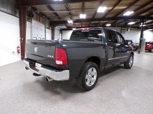 Granite Crystal Clearcoat Metallic 2017 RAM 1500 Big Horn