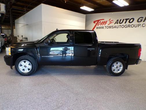 Black 2010 Chevrolet Silverado 1500 LT