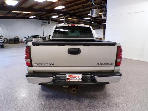Sandstone Metallic 2004 Chevrolet Silverado 1500 Z71 Extended Cab